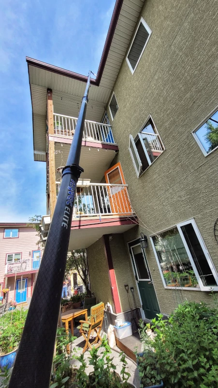 Commercial gutter cleaning Airdrie