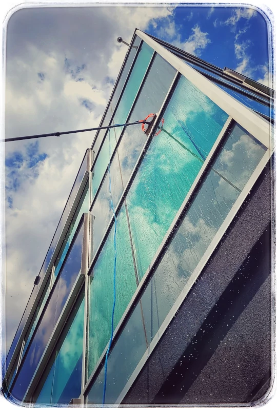 commercial window cleaning Calgary